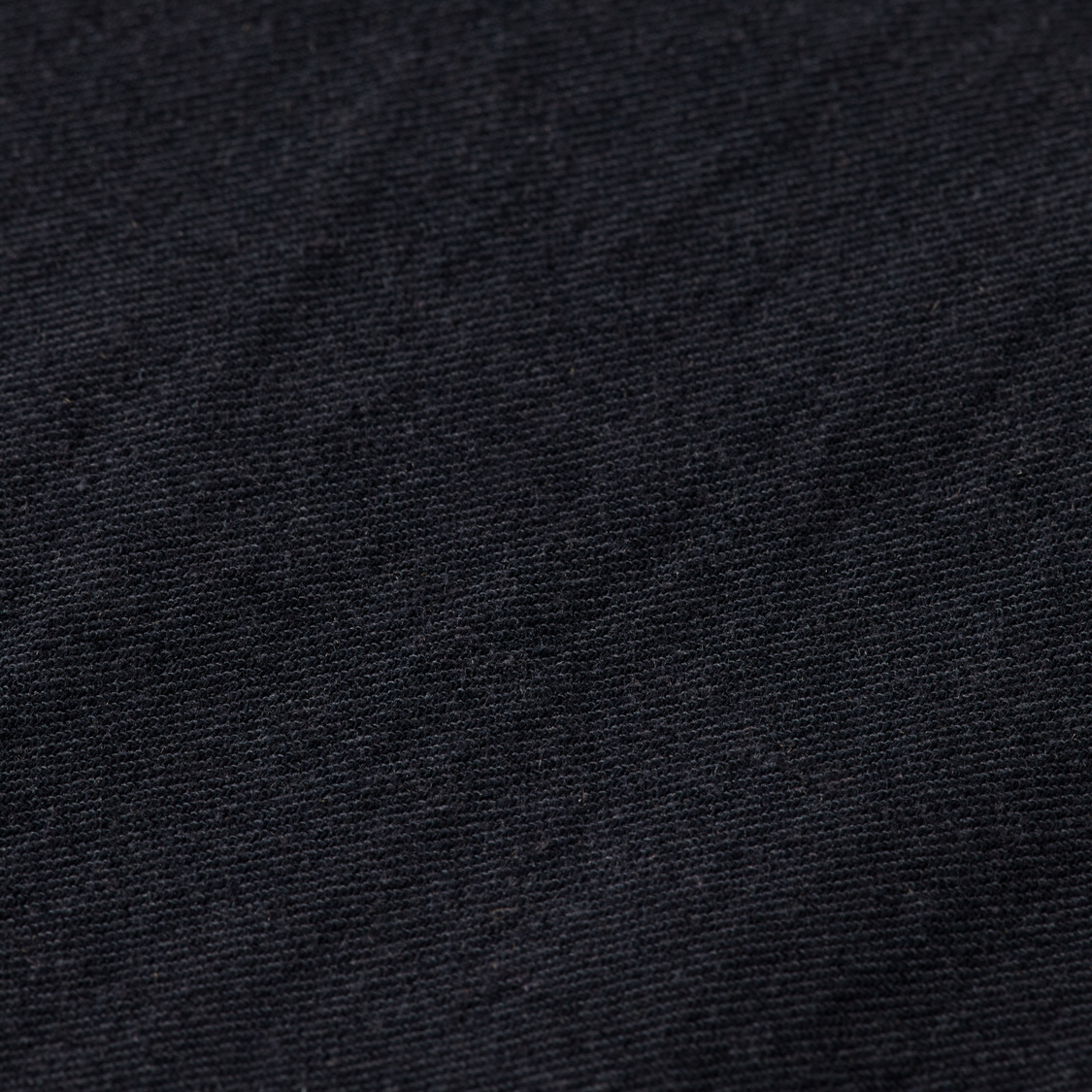 Embrace laid-back comfort with our Warren twill jogger pants. These joggers combine a relaxed aesthetic with breathable fabric - ideal for both leisure and spontaneous thrills.
Men's pants
Straight-fit
Zipper and button closure
Back pocket
Side pockets
67% Cotton, 33% Linen