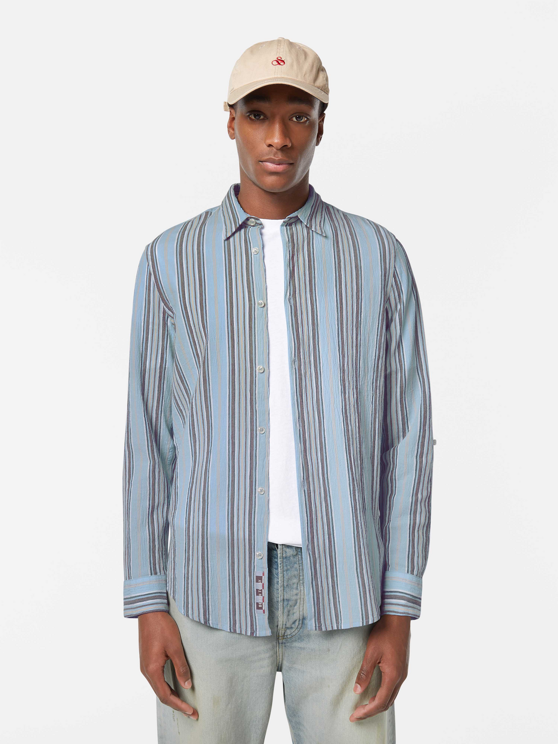 Designed for effortless style, this crinkle-stripe shirt offers a textured finish with a relaxed fit.
100% Cotton