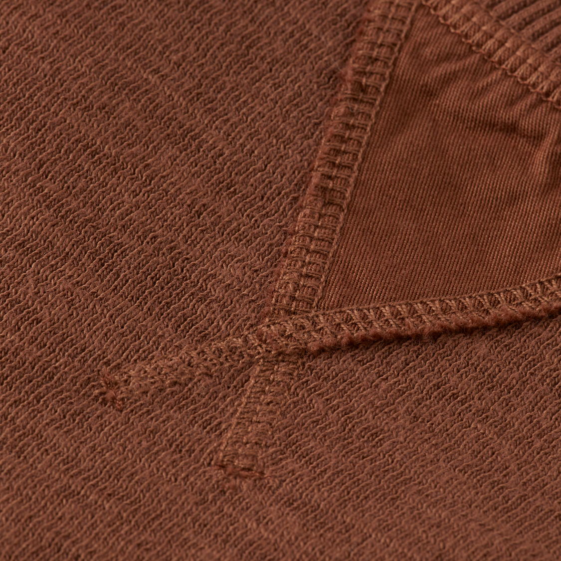 Made from soft fabric, this garment-dyed sweatshirt combines a textured feel with a timeless regular fit for everyday comfort and style.
97% Cotton - Organic
3% Polyester