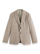Crafted from a breathable cotton-linen blend, this yarn-dyed blazer delivers timeless style with a relaxed, tailored fit.

81% Cotton, 19% Linen