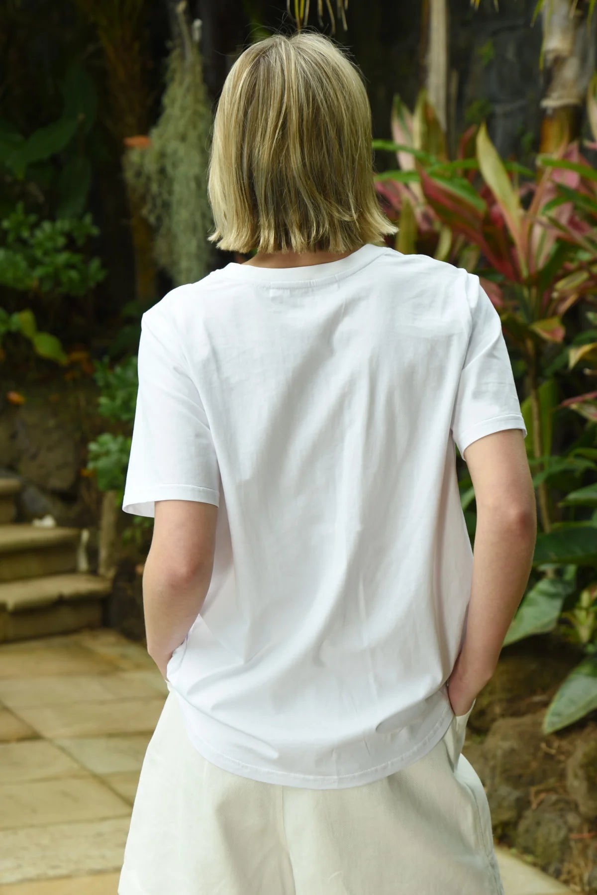 Add a summer touch to your wardrobe with the ‘Private Island’ t-shirt. Crafted in the ‘Got to Tee There’ cotton t-shirting, this classic fit tee features a printed COOP graphic emulating all things summer. Pair with the ‘Pocket Fuel’ short for a classic, warm weather look.

• Standard fit
• 'Palm Springs' COOP graphic print with embroidery
• Chain stitch embroidered logo
• Rib collar

100% Cotton