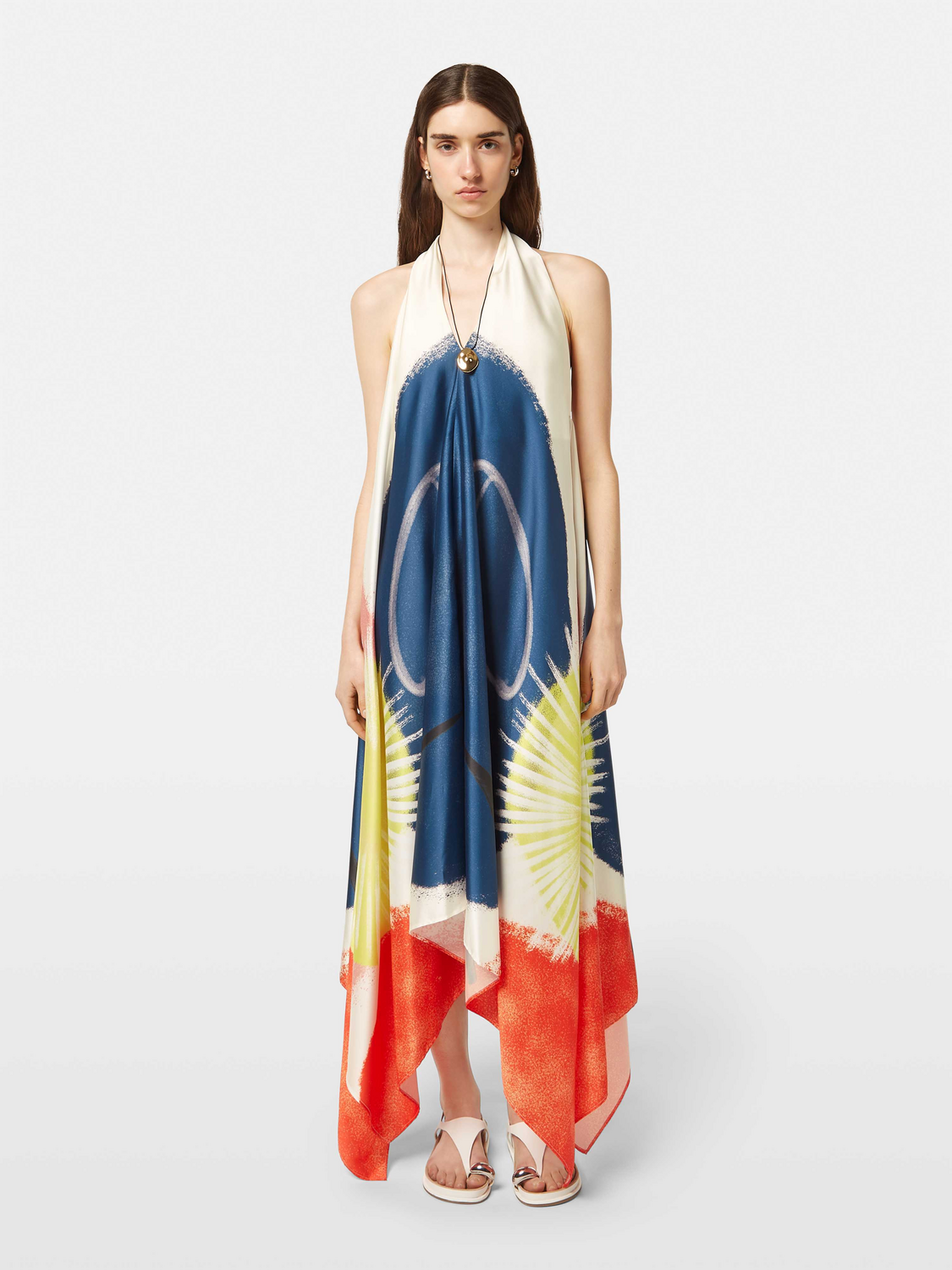 Effortlessly sophisticated, this midi dress showcases a bold abstract print and a relaxed silhouette for a perfect blend of style and ease.

100% Polyester