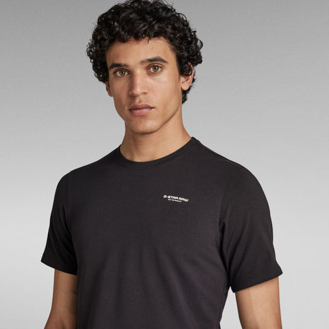 SLIM BASE R TEE - BLACK